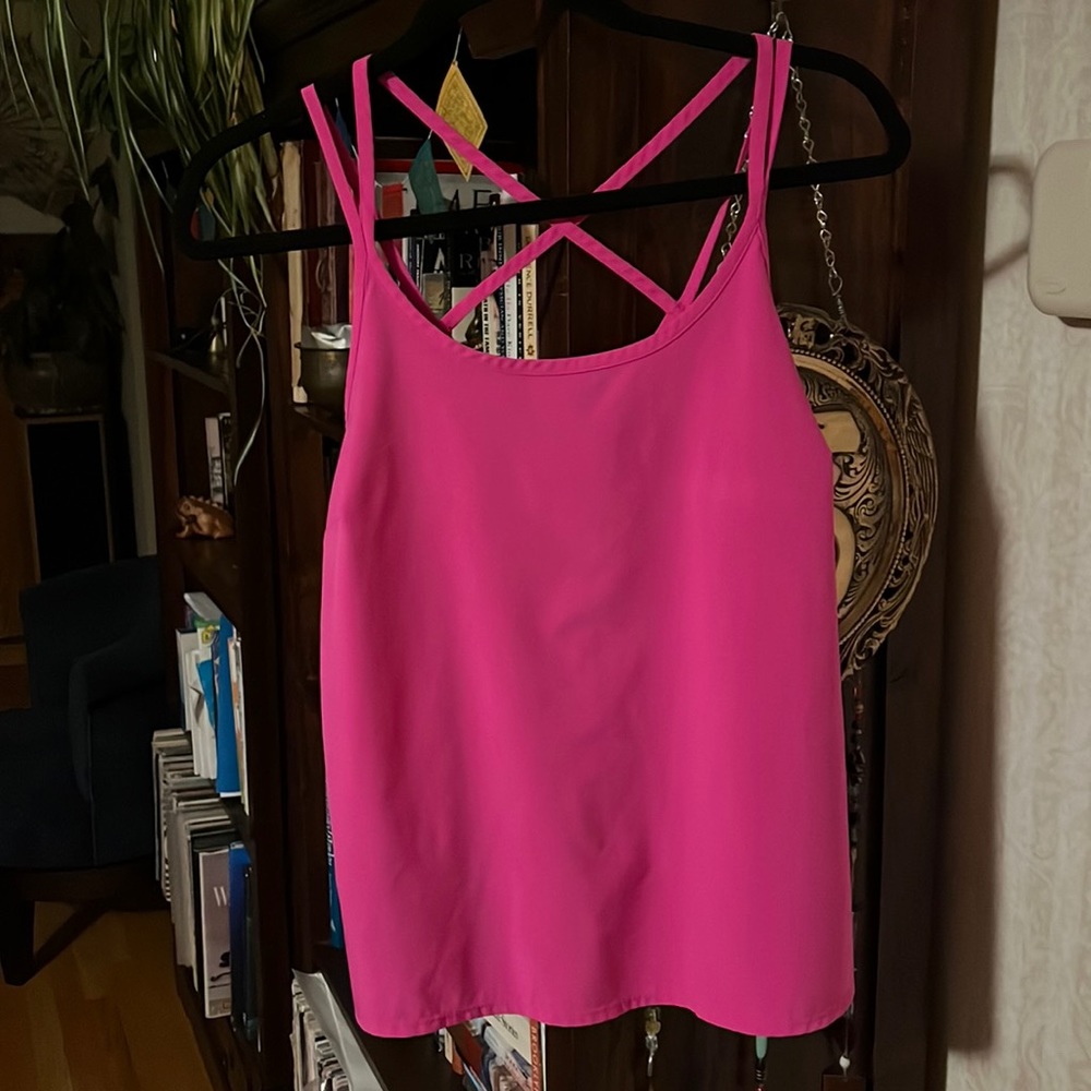 Athleta Strappy workout top Sz Small